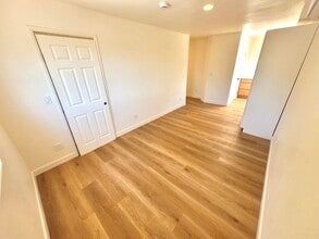 1550 Encino Dr in Escondido, CA - Building Photo - Building Photo