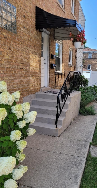 7546 W Cleveland St in Niles, IL - Building Photo - Building Photo