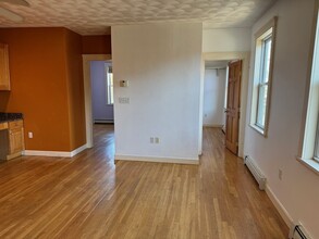 19 3rd St, Unit 3 in Cambridge, MA - Building Photo - Building Photo