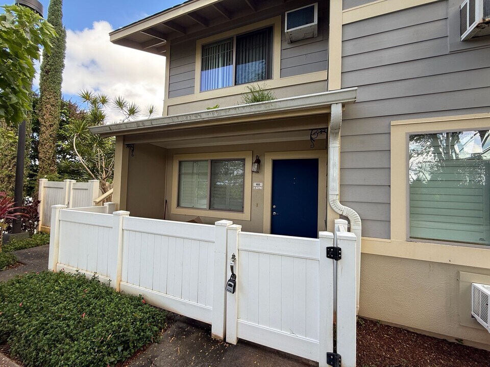 95-1008-1008 Ukuwai St in Mililani, HI - Building Photo