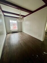 163 Market St, Unit 2nd Floor in Amsterdam, NY - Building Photo - Building Photo