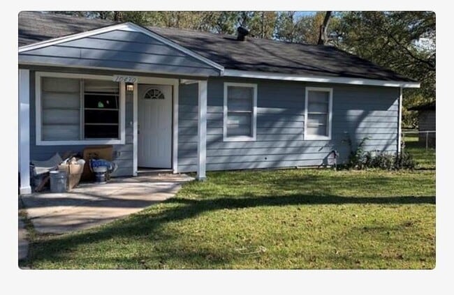 property at 10430 Wicklowe St