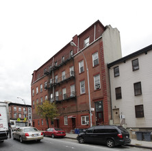 643 Myrtle Ave in Brooklyn, NY - Building Photo - Building Photo