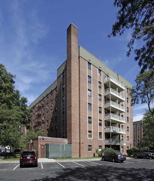 Cooperative Building in Jamaica, NY - Building Photo