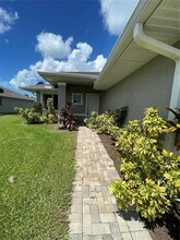 10143 Amicola St in Port Charlotte, FL - Building Photo - Building Photo