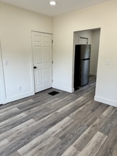 509 N Elm St in Bellefontaine, OH - Building Photo - Building Photo