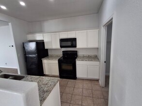 30200 N Desert Willow Blvd in San Tan Valley, AZ - Building Photo - Building Photo