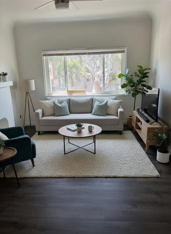 805 Pismo Ct in San Diego, CA - Building Photo - Building Photo