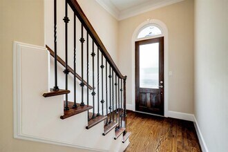 30 Southside Cir in Houston, TX - Building Photo - Building Photo