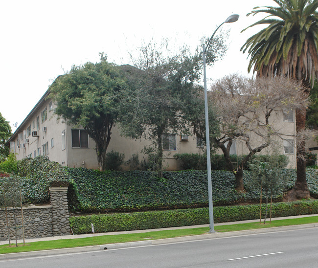 1609 Fair Oaks Ave in South Pasadena, CA - Building Photo - Building Photo