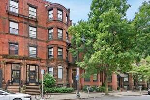 501 Beacon St, Unit 5 Apartments