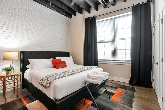 212 Roberts Ave in Philadelphia, PA - Building Photo - Building Photo