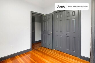 Private bedroom in 4 bed/2 bath Home in Boston, MA - Building Photo - Building Photo