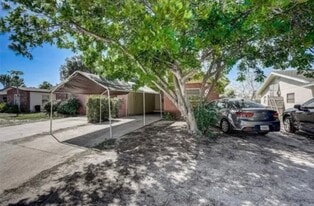 2306 60th Ave W in Bradenton, FL - Building Photo