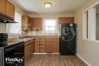 629 Turkey Run Dr in Round Lake Heights, IL - Building Photo - Building Photo