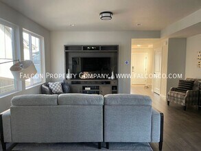 8224 Harvey Logan Dr in Colorado Springs, CO - Building Photo - Building Photo