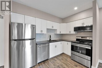 150 Park in Windsor, ON - Building Photo - Building Photo