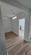 200 Kelton St, Unit 110-6 in Boston, MA - Building Photo - Building Photo