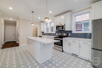 905 E Park Ave in Savannah, GA - Building Photo - Building Photo