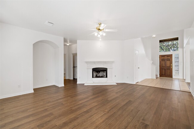 3326 Lakeway Ln in Pearland, TX - Building Photo - Building Photo