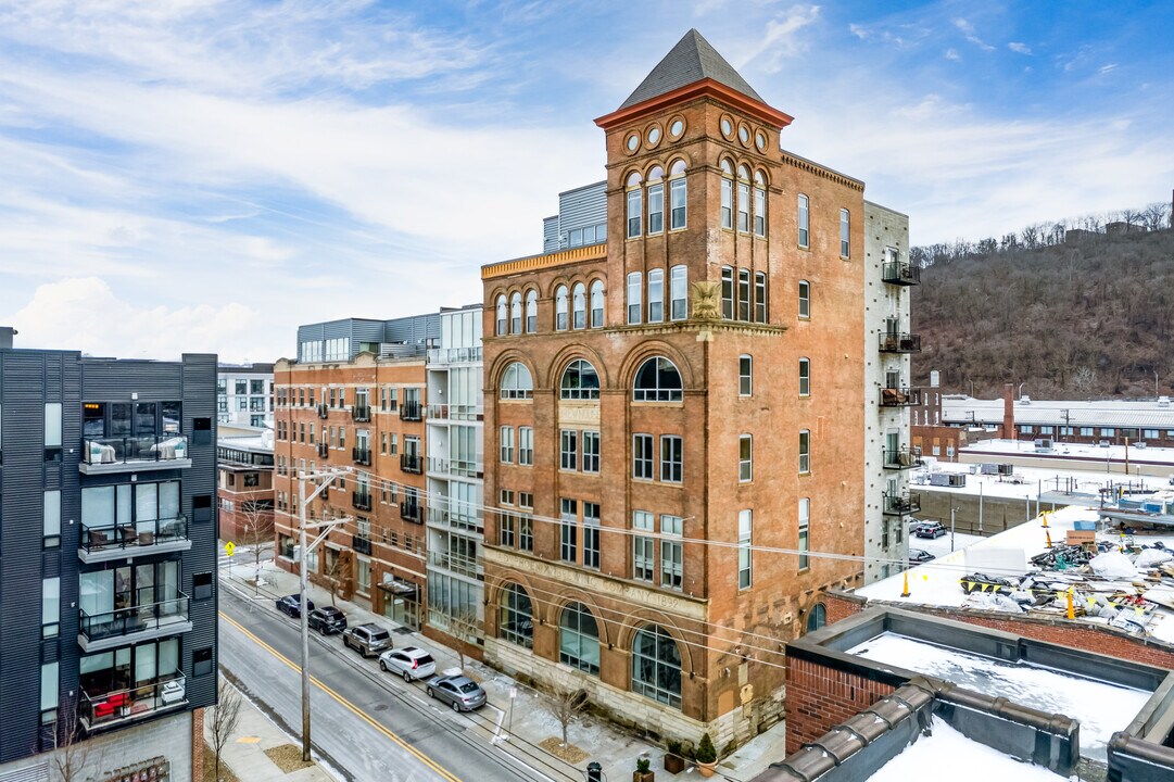 Otto Milk Condominiums in Pittsburgh, PA - Foto de edificio