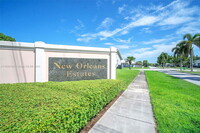 13340 NW 8th Ct in Sunrise, FL - Building Photo - Building Photo