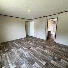 3052 N Gary St in New Castle, IN - Building Photo - Building Photo