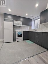 117 Markwood Dr in Kitchener, ON - Building Photo - Building Photo