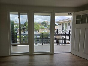 12361 - 12365 El Rey Pl in Garden Grove, CA - Foto de edificio - Building Photo