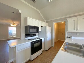 5788 Eagleston Dr in Olive Branch, MS - Building Photo - Building Photo