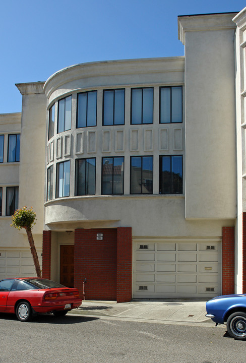 223 Dorado Terr. in San Francisco, CA - Building Photo