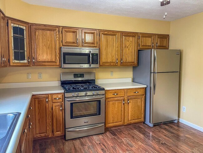 108 Whitney Dr in Cranberry Township, PA - Building Photo - Building Photo