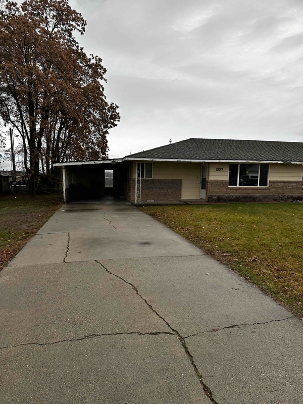 property at 1307 NW 24th St