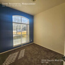 7010 Valley Mist Dr in Temple, TX - Building Photo - Building Photo