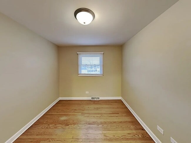 410 W Lake Park Dr in Addison, IL - Building Photo - Building Photo