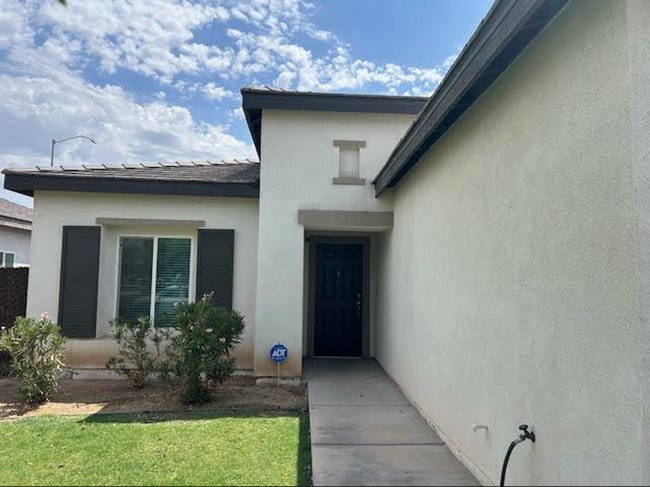 property at 693 Diamond St
