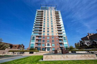 1522 N Prospect Ave in Milwaukee, WI - Building Photo