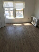 75 Kearney St, Unit 4 in Keyport, NJ - Foto de edificio - Building Photo