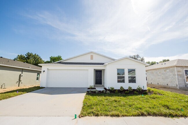 property at 664 Hillview Lp