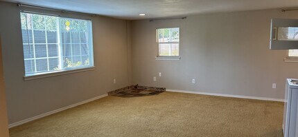 18124 62nd Ave NE in Kenmore, WA - Building Photo - Building Photo