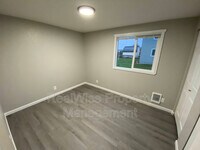 902 S Comstock Rd photo'