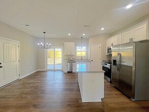 5 N 6th St in Greenville, SC - Building Photo - Building Photo