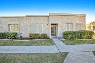 5045 N 81st St in Scottsdale, AZ - Building Photo - Building Photo