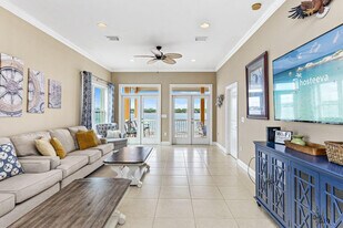 1242 W Lagoon Ave in Gulf Shores, AL - Building Photo