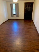 912 S Avery Dr in Moore, OK - Building Photo - Building Photo