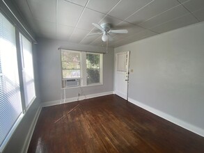 5009 Avenue G in Austin, TX - Building Photo - Building Photo