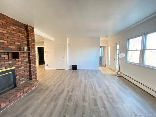 property at 5 Hillside Dr