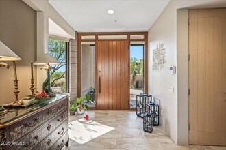 10507 E Fernwood Ln in Scottsdale, AZ - Building Photo - Building Photo