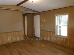 6991 Spencer-Dixon Rd in Greensboro, NC - Building Photo - Building Photo