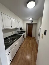 220 Linden St, Unit 510 in Scranton, PA - Foto de edificio - Building Photo